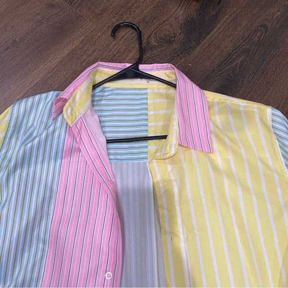 Color Block Button Up - Picture 3 of 12